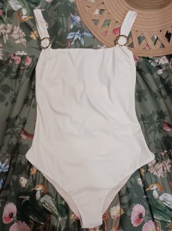 Bañador crema Marilyn