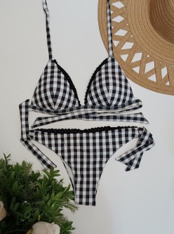 Bikini triangular Color Check