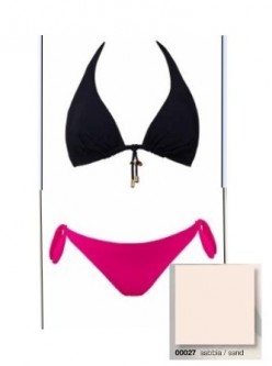 Bikini triangular crema, Charmes.