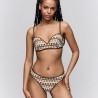 Bikini escote profundo Biles
