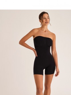 Body reductor sin tirantes.