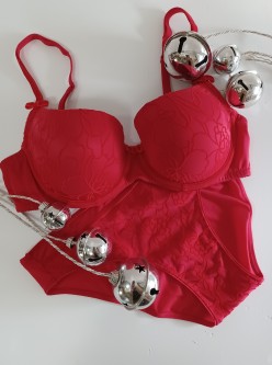 Conjunto rojo Ceylan